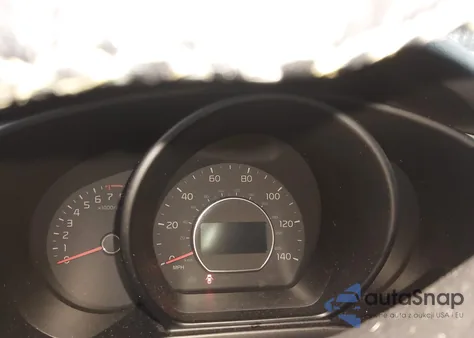 2016 Kia Soul + z USA, uszkodzony, nr VIN KNDJP3A53G7839220